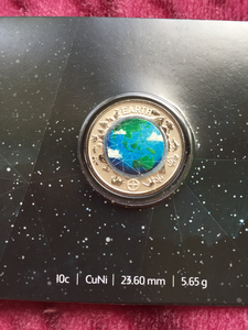 2017 Earth 10 Cent Carded Coin from Planetary Set